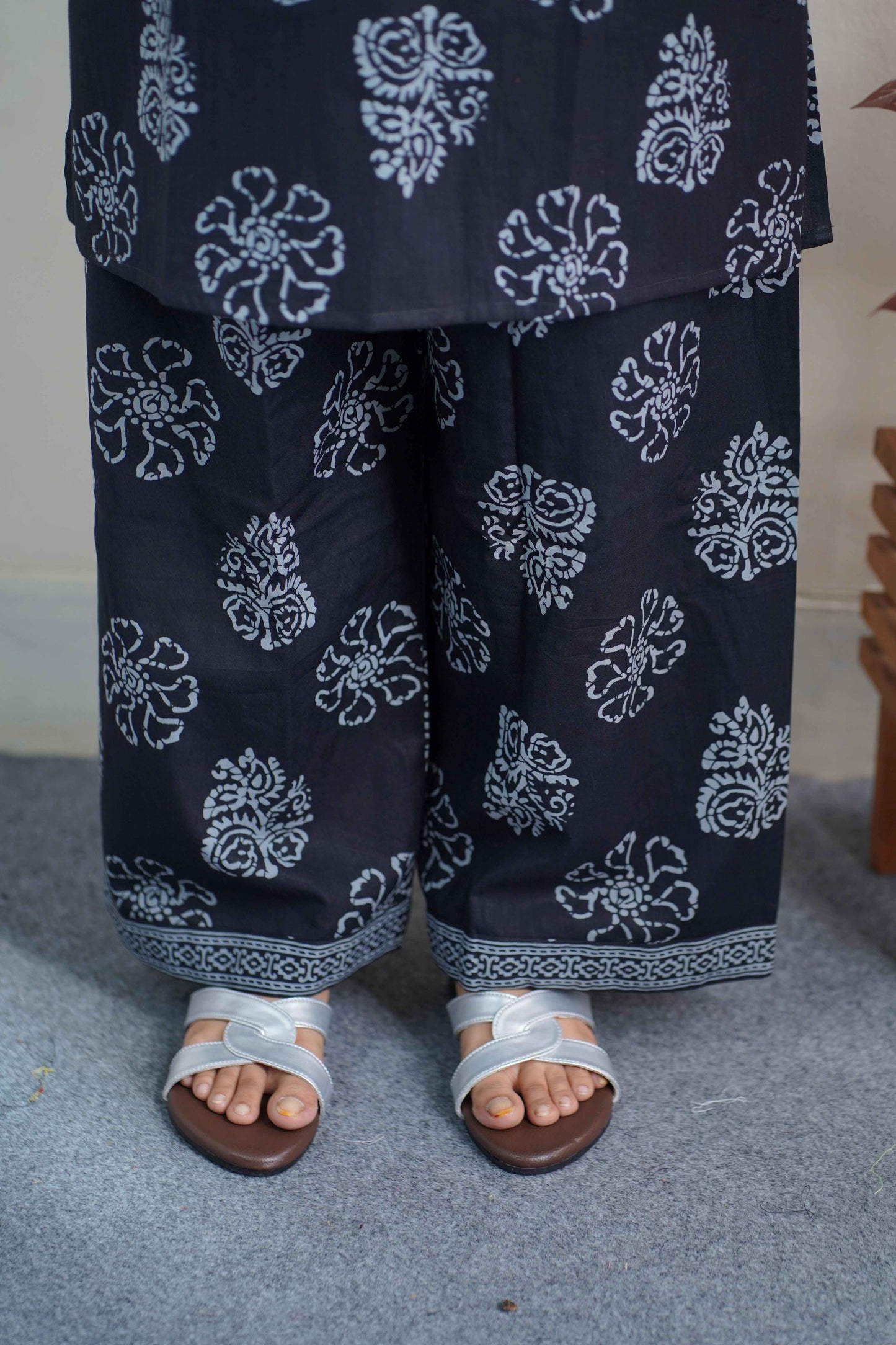 SHORT SET CO_1205